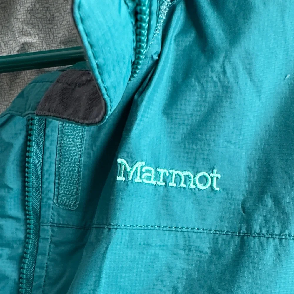 Marmot Women's Precip Rain Jacket - Picture 4 of 7